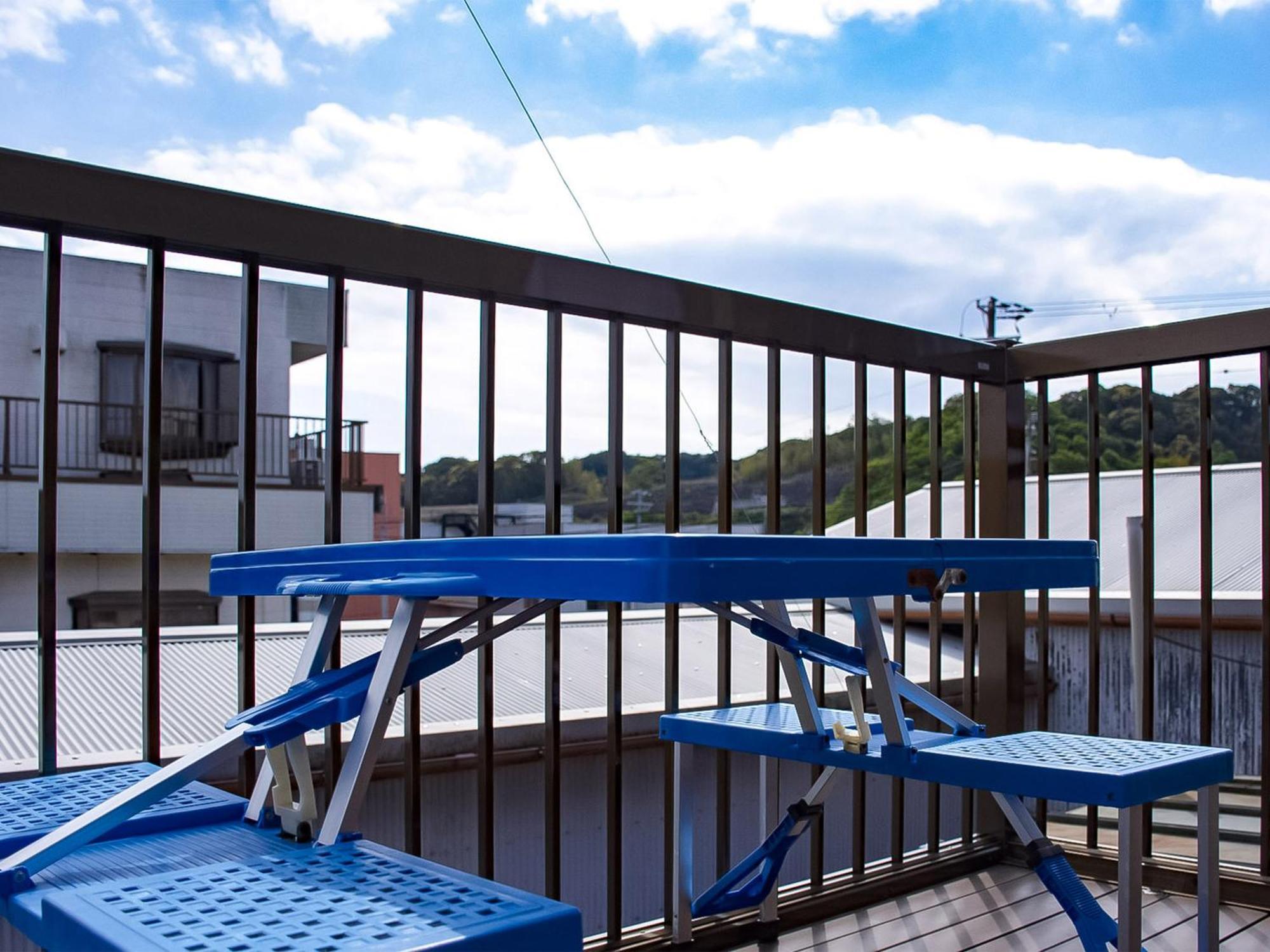 Guest Cafe Kuchikumano Hotell Kamitondacho Exteriör bild